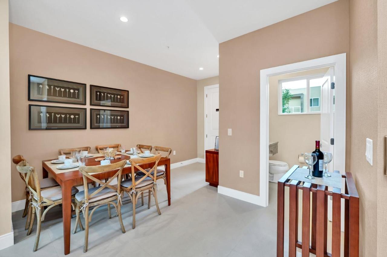 Luxury Villa Less Than A Mile From Disneyworld -Bonus Elevator- Orlando Buitenkant foto