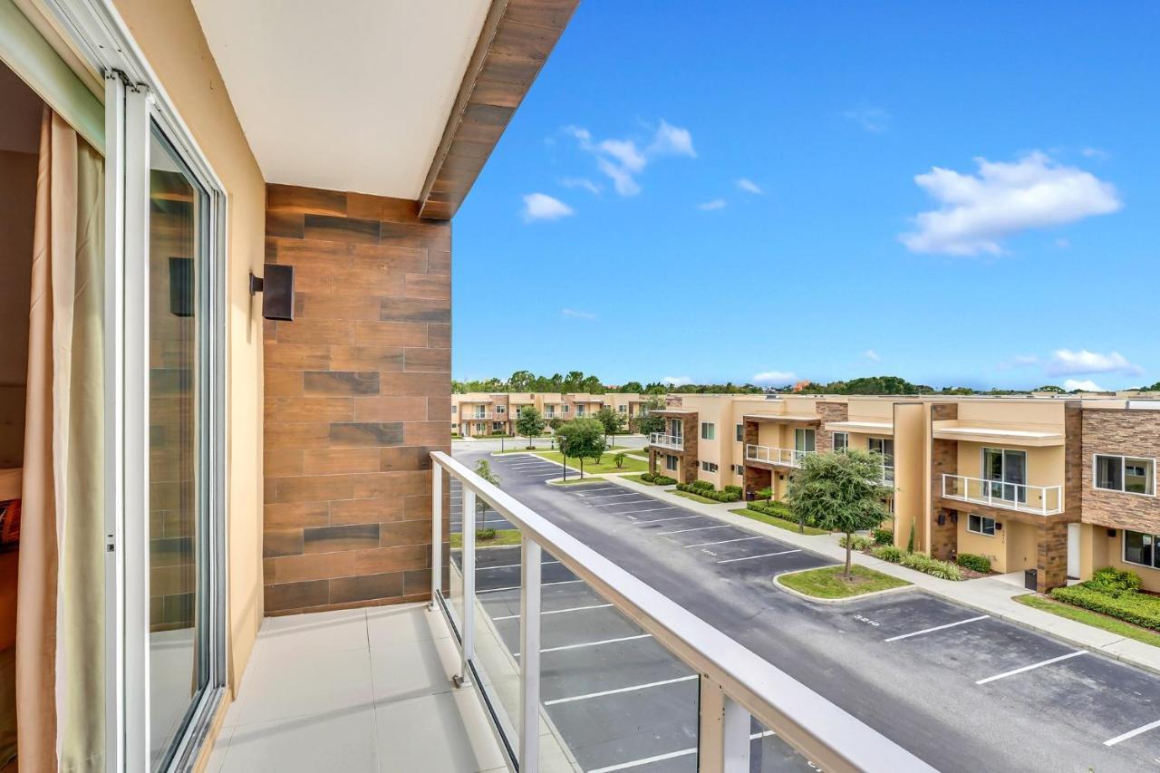 Luxury Villa Less Than A Mile From Disneyworld -Bonus Elevator- Orlando Buitenkant foto